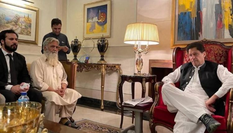 ظلِ شاہ کی شہادت کی خبر ملنے کے بعد پی ٹی آئی کے لوگ سروسز ہسپتال کا کہہ کر کہاں لے گئے؟ والد لیاقت علی کا حیران کن انکشاف