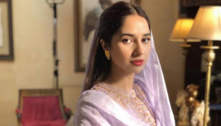 سبینہ فاروق کو ڈرامے میں منفی کردار ادا کرنے پر دھمکیاں ، اداکارہ کھل کر بول پڑیں