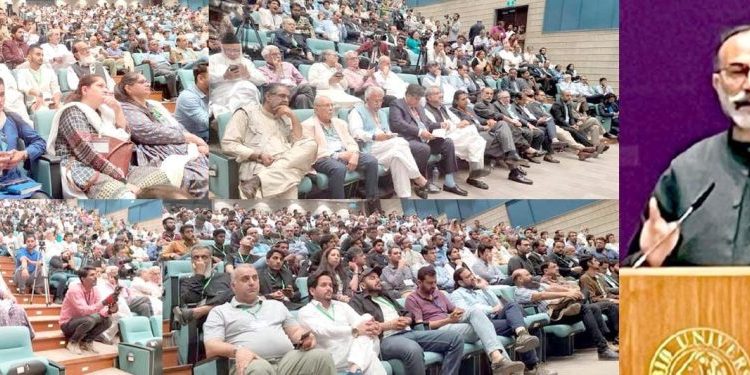 جمہوری عمل بند ہونے سے لوگ پہاڑوں پر گئے، ہم پارلیمنٹ سے باہر مسائل کا حل ڈھونڈ رہے ہیں، حاجی لشکری