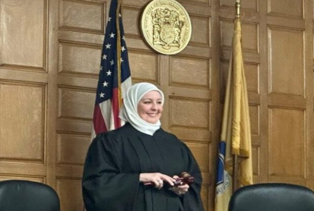 امریکا میں پہلی باحجاب خاتون جج کے عہدے پر تعینات