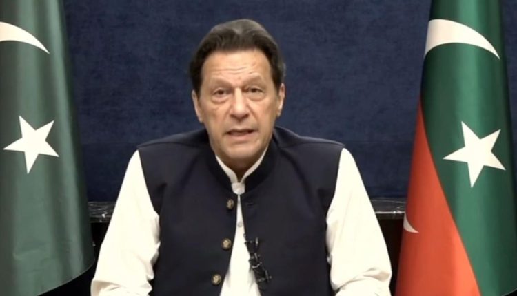 ظل شاہ کی موت ٹریفک حادثہ قرار، عمران خان کیخلاف ایک اور مقدمہ درج