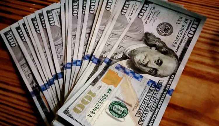 آدمی نے 500ڈالر کا کھانا کھا کر ویٹرس کو 10ہزار ڈالر ٹپ دے دی