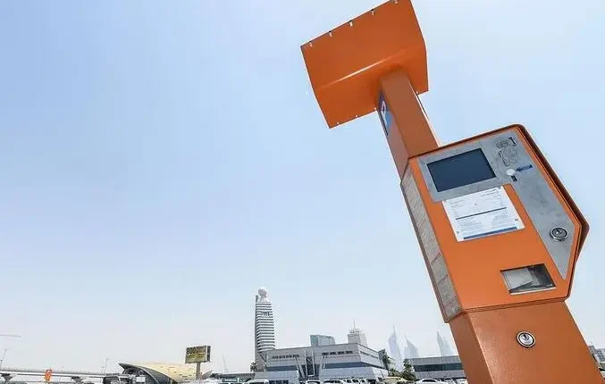 متحدہ عرب امارات میں غلط پارکنگ پر بھاری جرمانہ مقرر