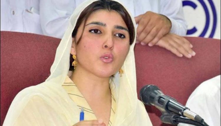 عائشہ گلالئی نے اپنے پارٹی کا نام تبدیل کرلیا