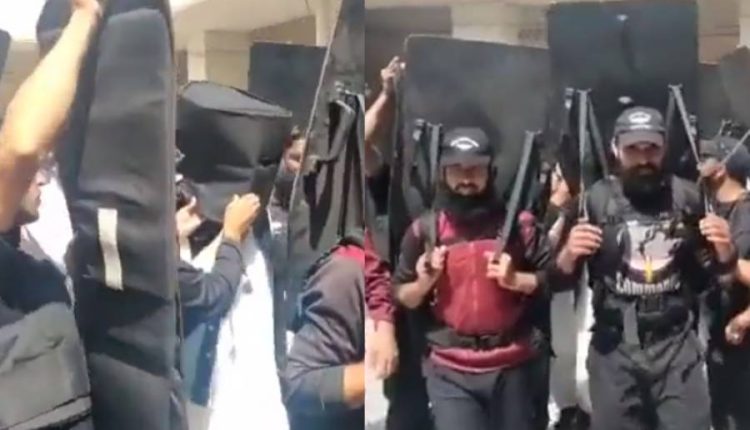 عمران خان کی سخت سکیورٹی میں انسداد دہشتگردی عدالت پیشی کی ویڈیو سامنے آگئی