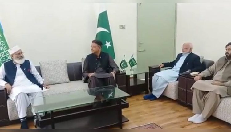 پی ٹی آئی نے سیاسی درجہ حرارت میں کمی کیلئے جماعت اسلامی سے مدد مانگ لی