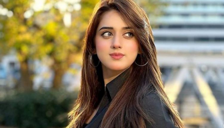 جنت مرزا کی عمران خان سے متعلق ویڈیو سوشل میڈیا پر وائرل ہوگئی