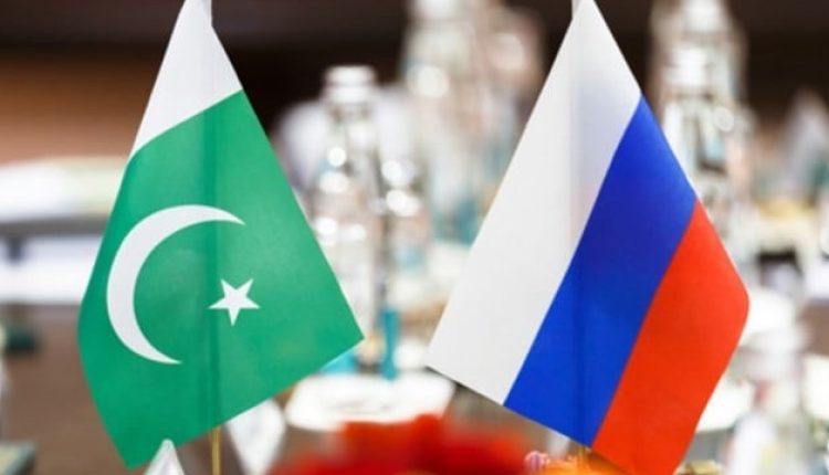 پاکستان نے روس سے خام تیل درآمد کرنے کا پہلا آرڈر دے دیا