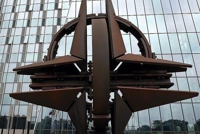 روس اور چین کا اثر و رسوخ روکنے کیلیے نیٹو نے ایشیا کا پہلا دفتر جاپان میں کھول لیا